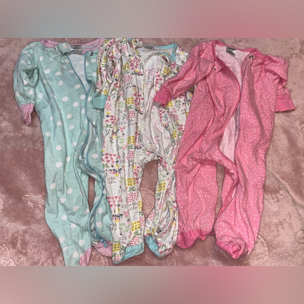 Set of three zip front pack sleep in play footies
